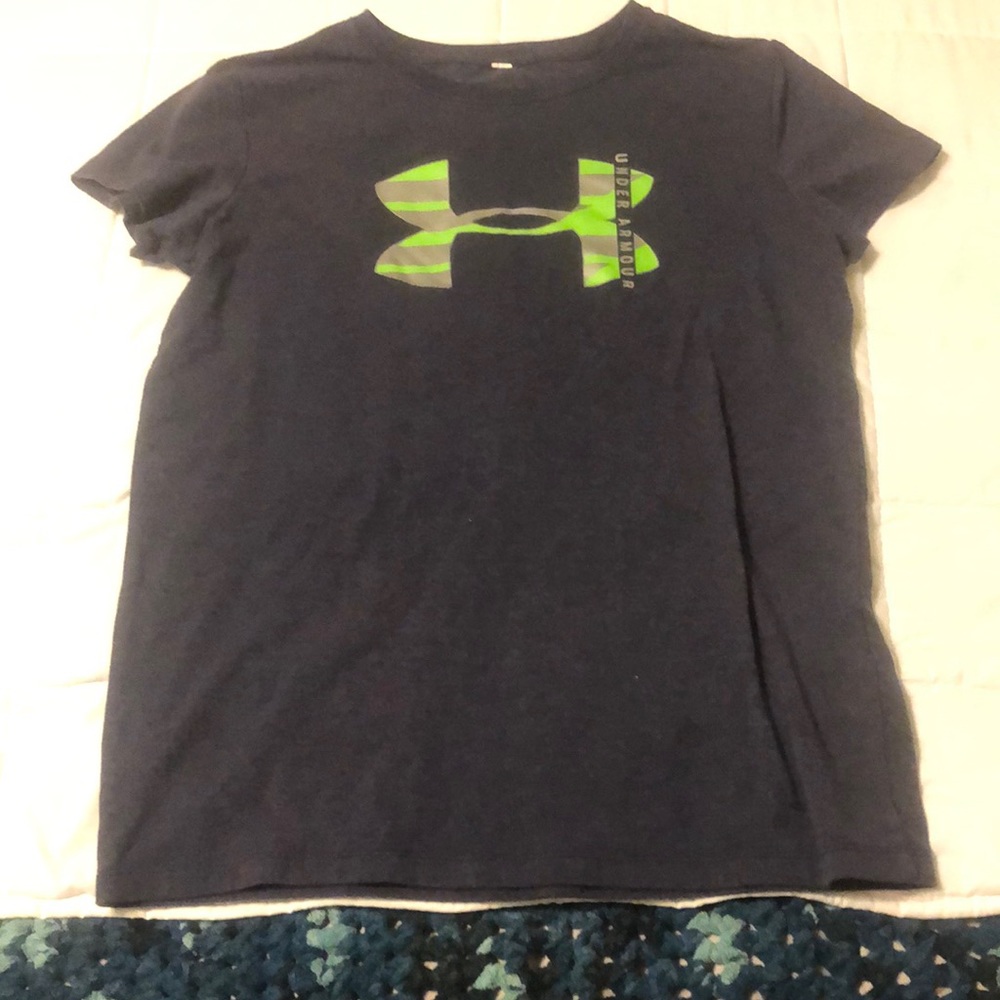 Under armour t shirt